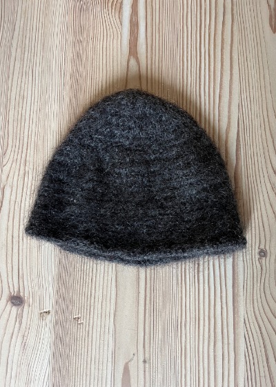 <b>729: Hue</b> <i>(Materiale: Uld<br> Længde: - |  Bredde: - <br>)</i>