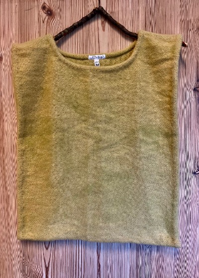 <b>745: Kofte</b> <i>(Materiale: Uld<br> Længde: 57 |  Bredde: 47<br>Størrelse: 10-11)</i>