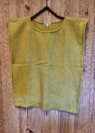 <b>746: Kofte</b> <i>(Materiale: Uld<br> Længde: 68 |  Bredde: 56<br>Størrelse: 36-38)</i>