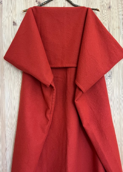 <b>751: Peplos / Rørkjole</b> <i>(Materiale: Uld<br> Længde: 148 |  Bredde: 104<br>)</i>