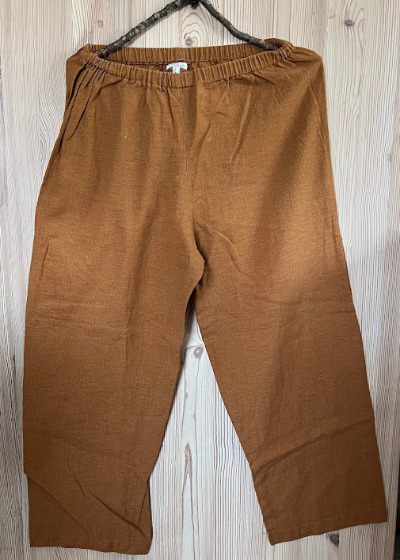 <b>766: Bukser, lange</b> <i>(Materiale: Hør<br> Længde: 95 |  Bredde: 60<br>Størrelse: 40-42)</i>
